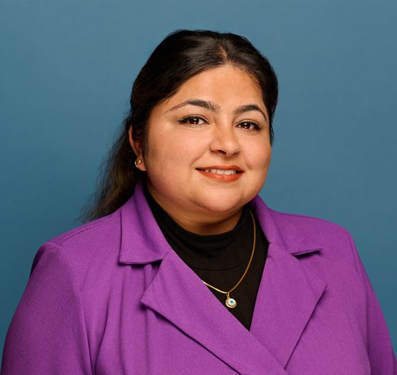 Portrait von Nisha Hans